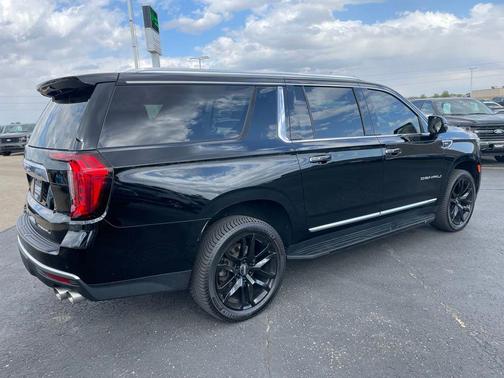 Onyx Black 2021 GMC Yukon XL Denali