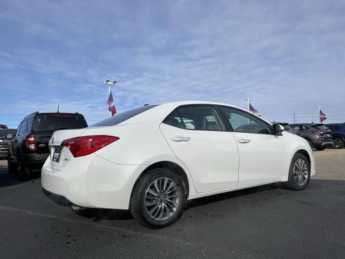 2017 Toyota Corolla XLE