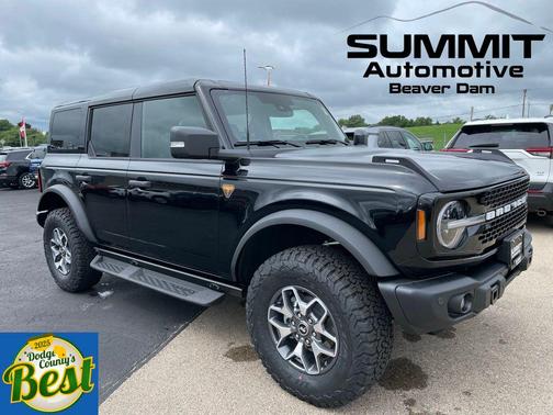 Shadow Black 2025 Ford Bronco Badlands