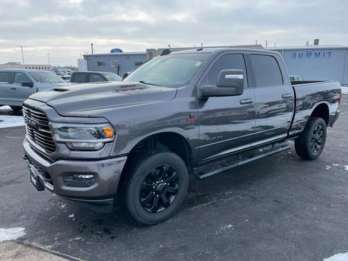 2023 RAM 2500 Laramie Crew Cab 4x4 6'4' Box
