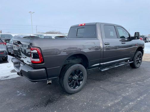 2023 RAM 2500 Laramie Crew Cab 4x4 6'4' Box