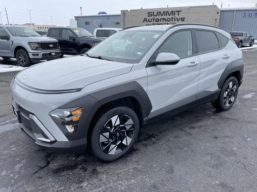 2024 Hyundai KONA SEL