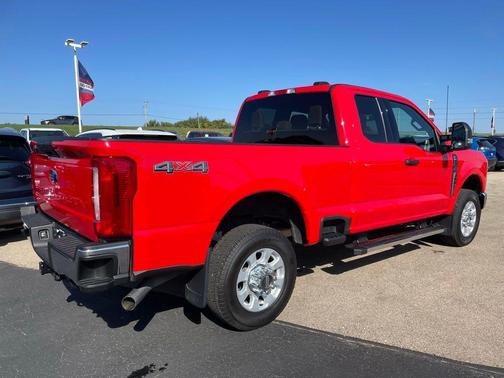 2023 Ford F-250 XLT