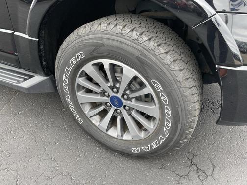 2017 Ford Expedition XLT