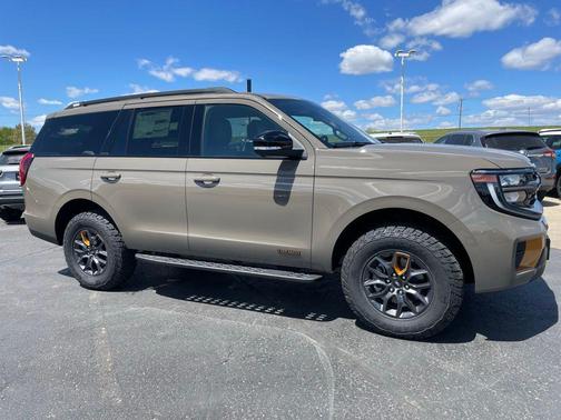 Marsh Gray 2026 Ford Expedition Tremor