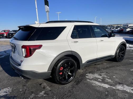 2020 Ford Explorer ST