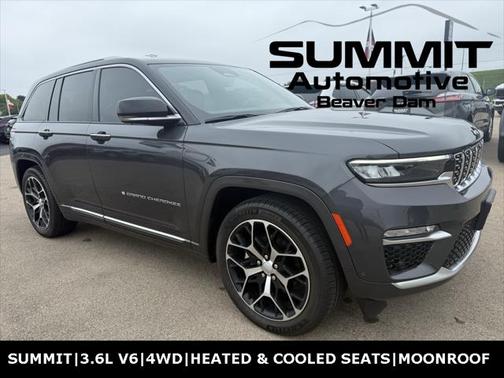 2022 Jeep Grand Cherokee Summit