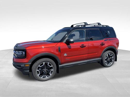 Hot Pepper Red Tinted Clearcoat 2022 Ford Bronco Sport Outer Banks