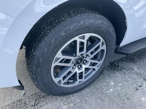 2026 Ford Expedition Max Active 4x4