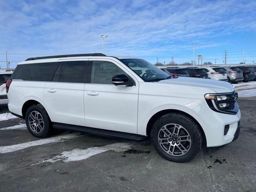Oxford White 2026 Ford Expedition Max Active 4x4