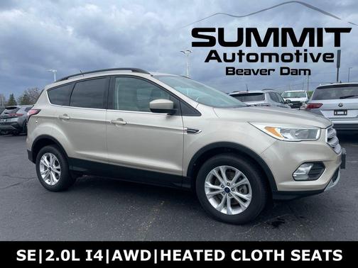 White Gold Metallic 2018 Ford Escape SE