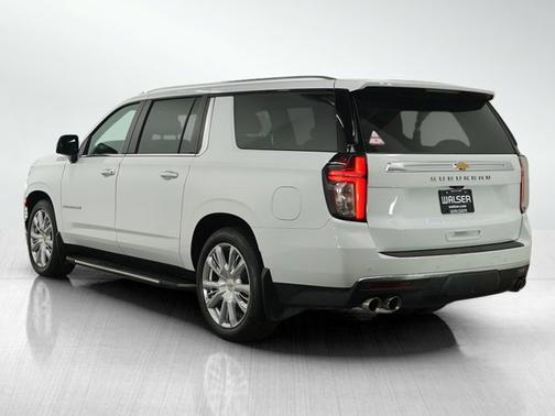 2023 Chevrolet Suburban High Country