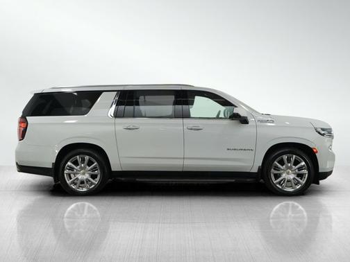 2023 Chevrolet Suburban High Country