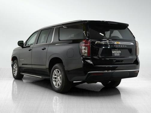 2023 Chevrolet Suburban LS