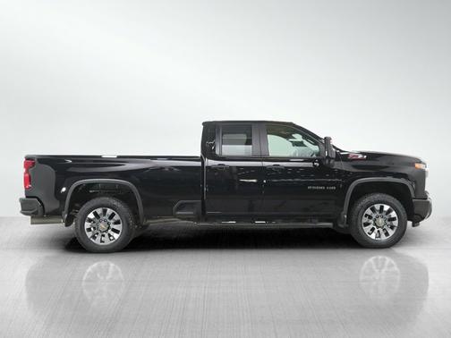 Black 2024 Chevrolet Silverado 2500 Custom