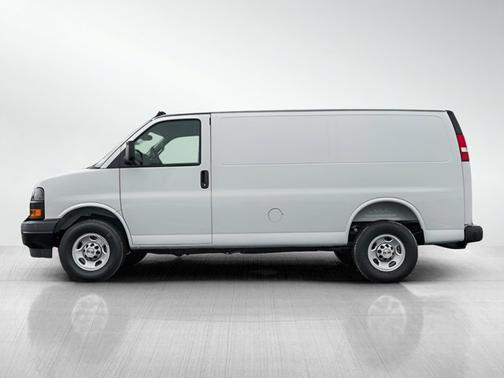 2025 Chevrolet Express 3500 Work Van