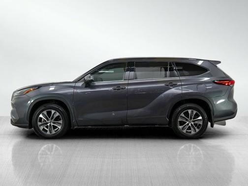 2022 Toyota Highlander Hybrid Hybrid XLE