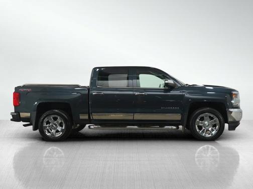 Graphite Metallic 2017 Chevrolet Silverado 1500 1LZ