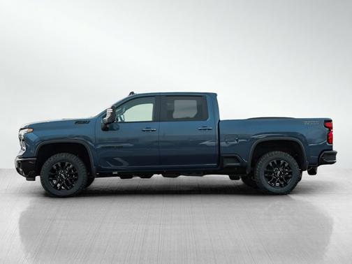 2025 Chevrolet Silverado 3500 LT