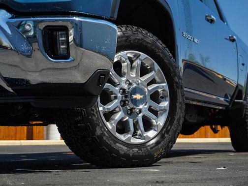 2025 Chevrolet Silverado 3500 LTZ