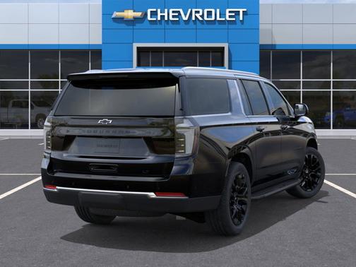 2025 Chevrolet Suburban LT