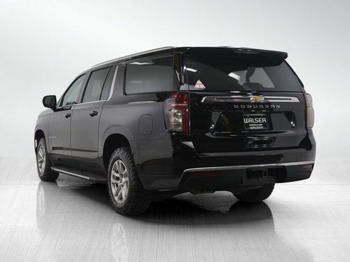 2023 Chevrolet Suburban LS