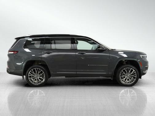 2023 Jeep Grand Cherokee L Summit Reserve