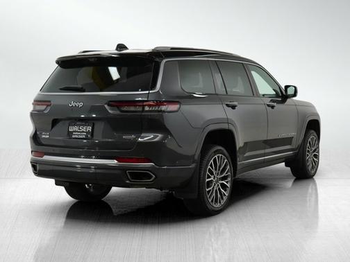 2023 Jeep Grand Cherokee L Summit Reserve