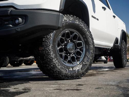 2025 Chevrolet Silverado 2500 ZR2