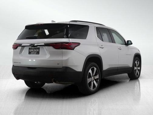 2022 Chevrolet Traverse LT Leather