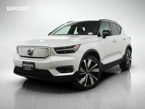 2021 Volvo XC40 Recharge Pure Electric P8