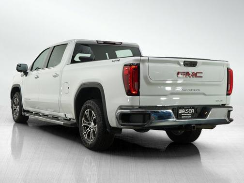 2022 GMC Sierra 1500 SLT