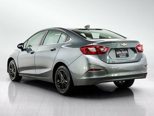 Satin Steel Gray Metallic 2018 Chevrolet Cruze LT
