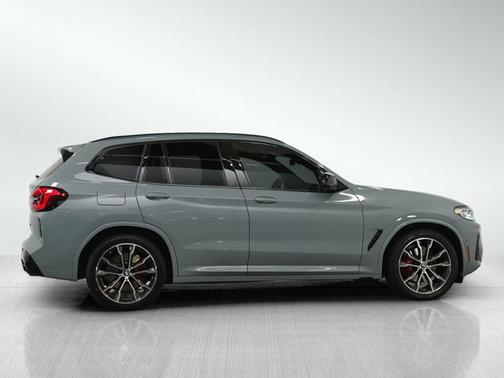 2022 BMW X3 M40i