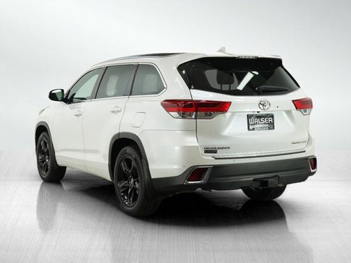 2019 Toyota Highlander Limited Platinum