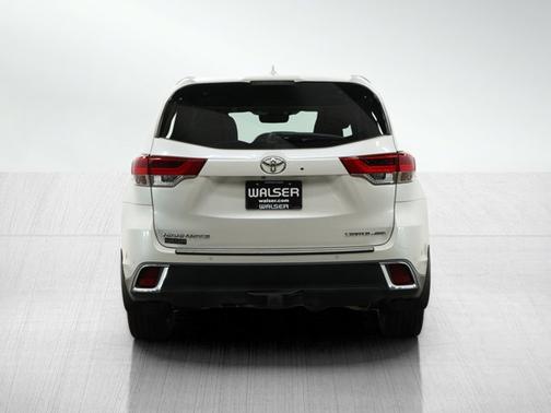 2019 Toyota Highlander Limited Platinum