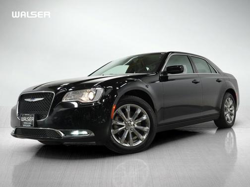 2021 Chrysler 300 Touring
