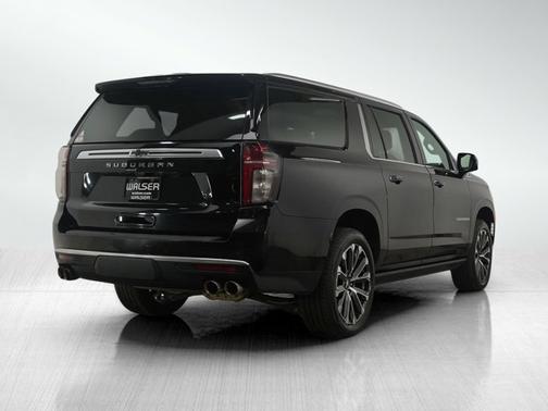 2021 Chevrolet Suburban High Country