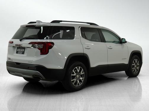 2021 GMC Acadia SLT