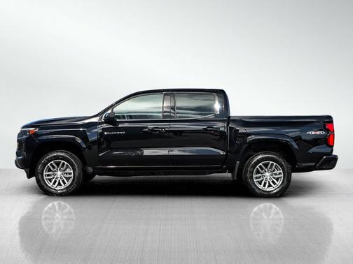 2025 Chevrolet Colorado 4WD LT