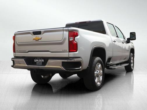Silver Ice Metallic 2022 Chevrolet Silverado 3500 LTZ