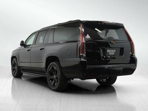 2018 Cadillac Escalade ESV Luxury