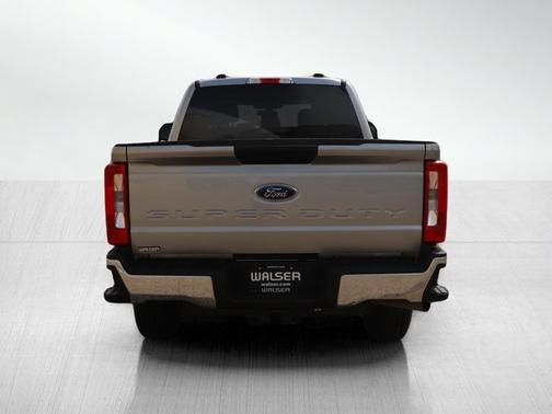 2023 Ford F-250 XLT