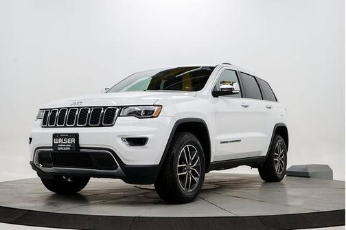 Photo 3 of 34 of 2019 Jeep Grand Cherokee Limited