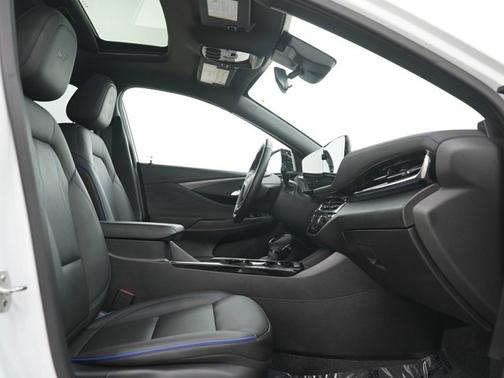 Summit White 2024 Buick Envista Sport Touring