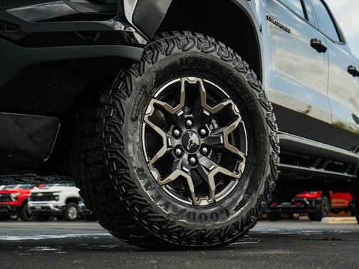2025 Chevrolet Colorado 4WD ZR2