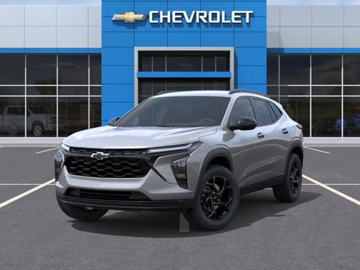 Sterling Gray Metallic 2026 Chevrolet Trax LT