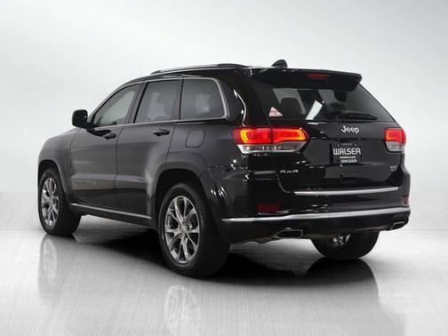 2021 Jeep Grand Cherokee Summit