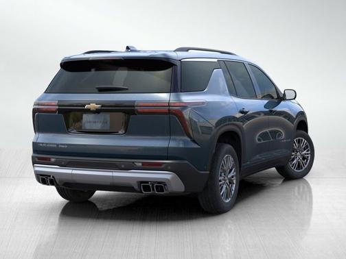 2025 Chevrolet Traverse AWD LT