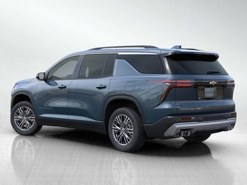 2025 Chevrolet Traverse AWD LT